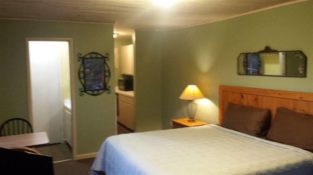 Lodge At Turkey Cove Canyon Lake Zewnętrze zdjęcie